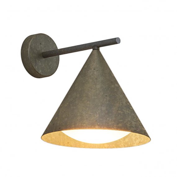 Auenlampe mit geradem Ausleger und konischem Metallschirm