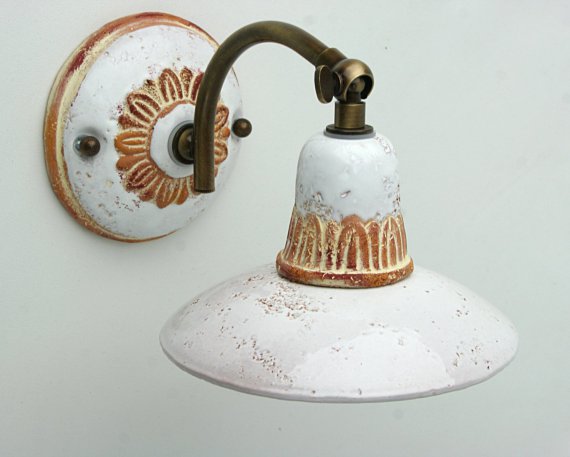 FIESOLE Wandlampe mit Keramik in Emailwei/Ocker und Messinghalterung, Schirmdurchmesser 15cm