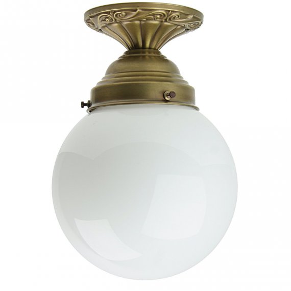 Deckenlampe im Jugendstil-Design mit weiem Kugelglas mit 15cm Durchmesser, Oberflche: Berliner Messing