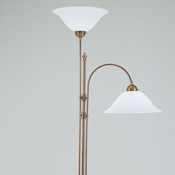 Stehlampe in Berliner Messing mit glockenfrmigem Opalglas 35cm an Fluter und Lesearm