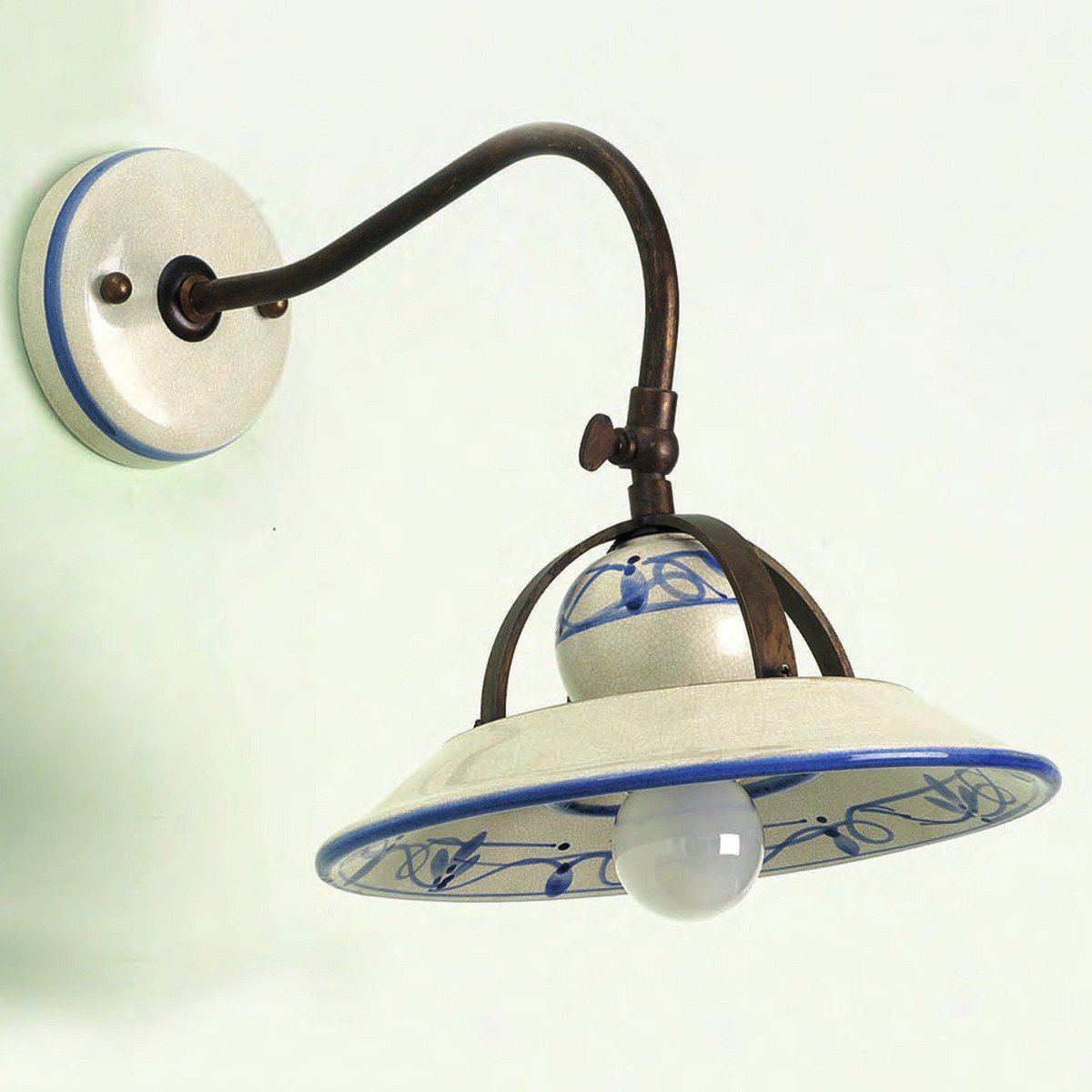 Nostalgische Wandlampe im italienischen Landhausstil günstig kaufen bei
