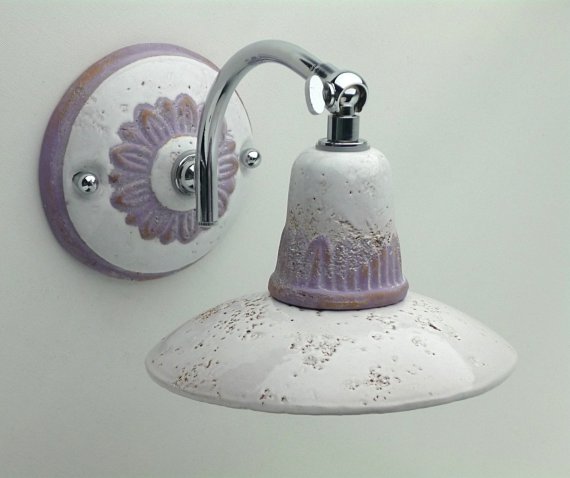 FIESOLE Wandlampe mit Keramik in Emailweiß/Lila und Chromhalterung, Schirmdurchmesser 15cm