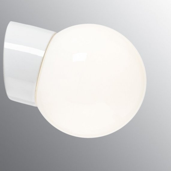 Wandleuchte mit weißem Sockel und glänzend weißer Glaskugel, Durchmesser 15cm (IP20)