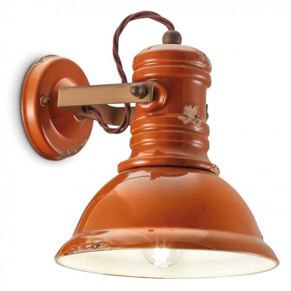 Wandlampe in orangener Glasur